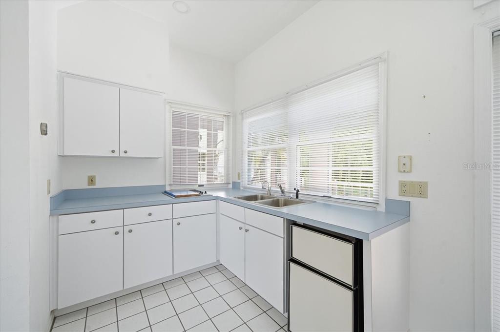 Tampa, Florida, 33647, United States, 4 Bedrooms Bedrooms, ,6 BathroomsBathrooms,Residential,For Sale,1989549