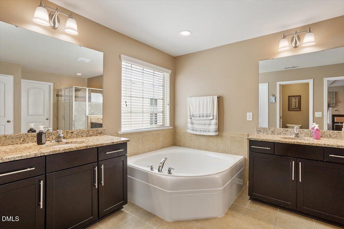 Cary, North Carolina, 27519, United States, 6 Bedrooms Bedrooms, ,4 BathroomsBathrooms,Residential,For Sale,1988083