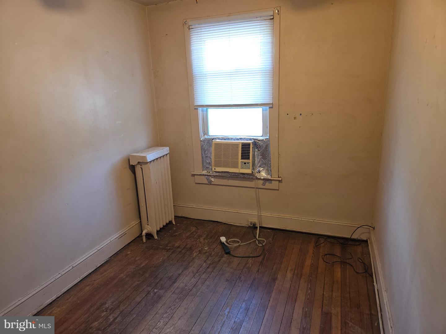 Washington, District of Columbia, 20011, United States, 4 Bedrooms Bedrooms, ,4 BathroomsBathrooms,Residential,For Sale,1919507