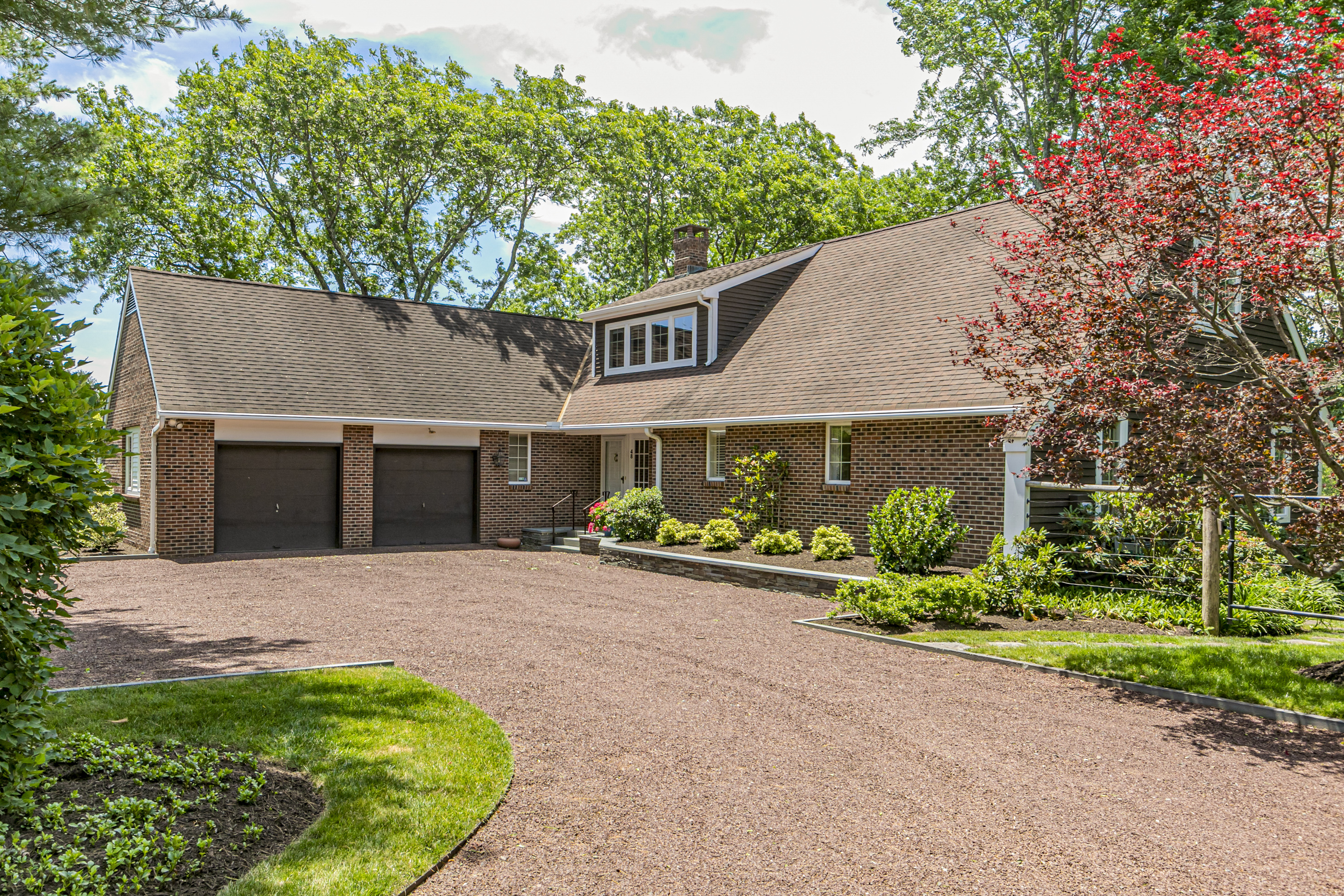  Stand-Out Home in The Glen Features Pastoral Views and Soaring Ceilings - 物件實景