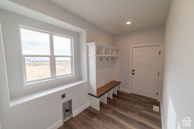 Pine Canyon, Utah, 84074, United States, 4 Bedrooms Bedrooms, ,3 BathroomsBathrooms,Residential,For Sale,1977418