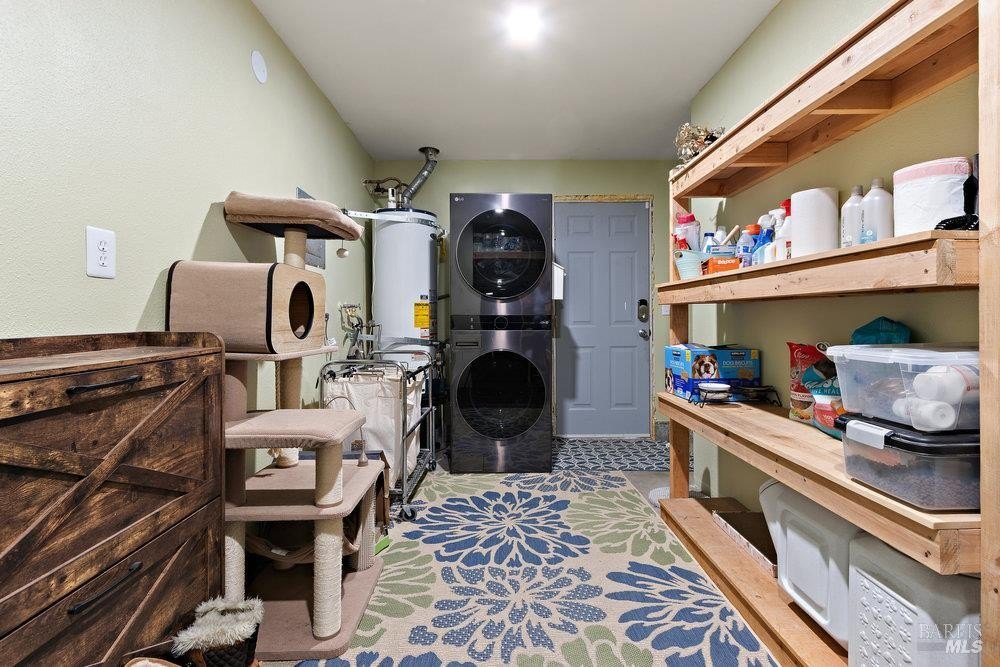 Vacaville, California, 95687, United States, 3 Bedrooms Bedrooms, ,2 BathroomsBathrooms,Residential,For Sale,1940351