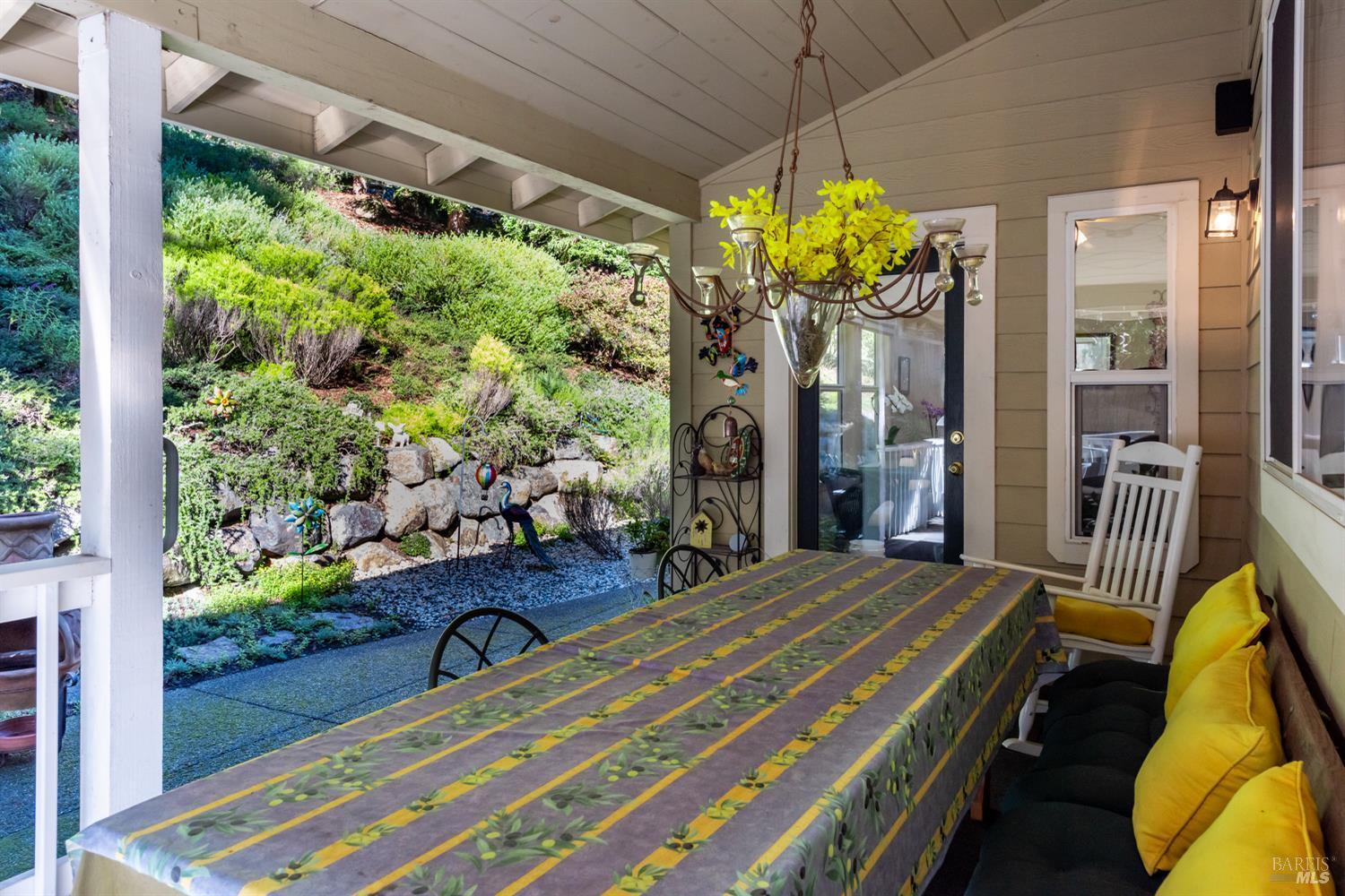 Santa Rosa, California, 95404, United States, 4 Bedrooms Bedrooms, ,4 BathroomsBathrooms,Residential,For Sale,1979173