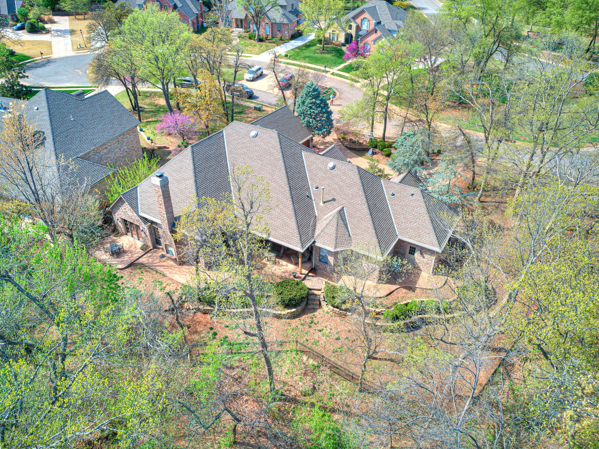 Edmond, Oklahoma, 73003, United States, 3 Bedrooms Bedrooms, ,3 BathroomsBathrooms,Residential,For Sale,1907652