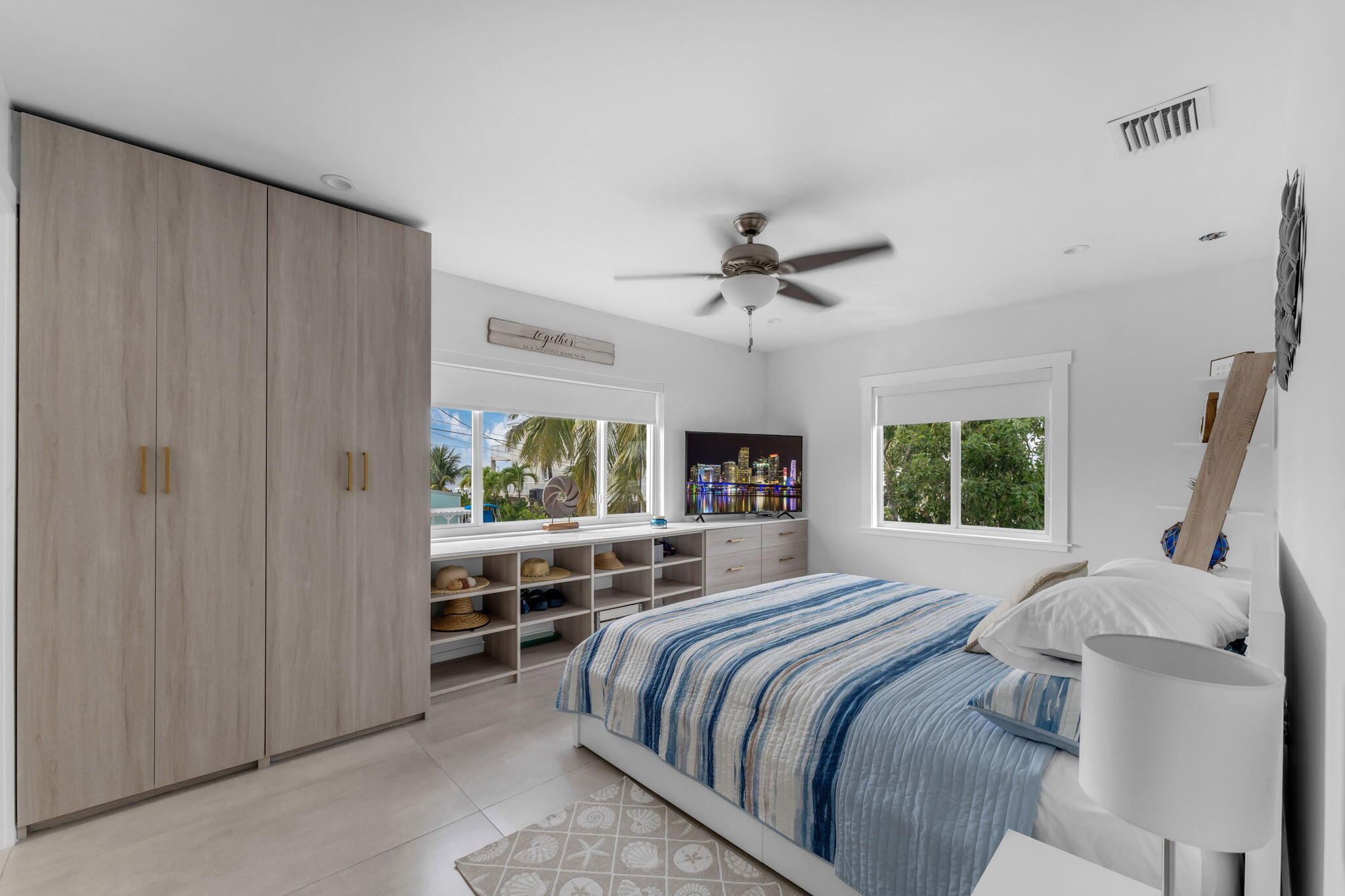 KEY LARGO, Florida, 33037, United States, 4 Bedrooms Bedrooms, ,3 BathroomsBathrooms,Residential,For Sale,1991909