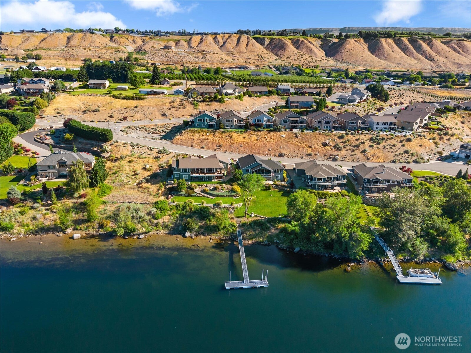 East Wenatchee, Washington, 98802, United States, 3 Bedrooms Bedrooms, ,1 BathroomBathrooms,Residential,For Sale,1818032
