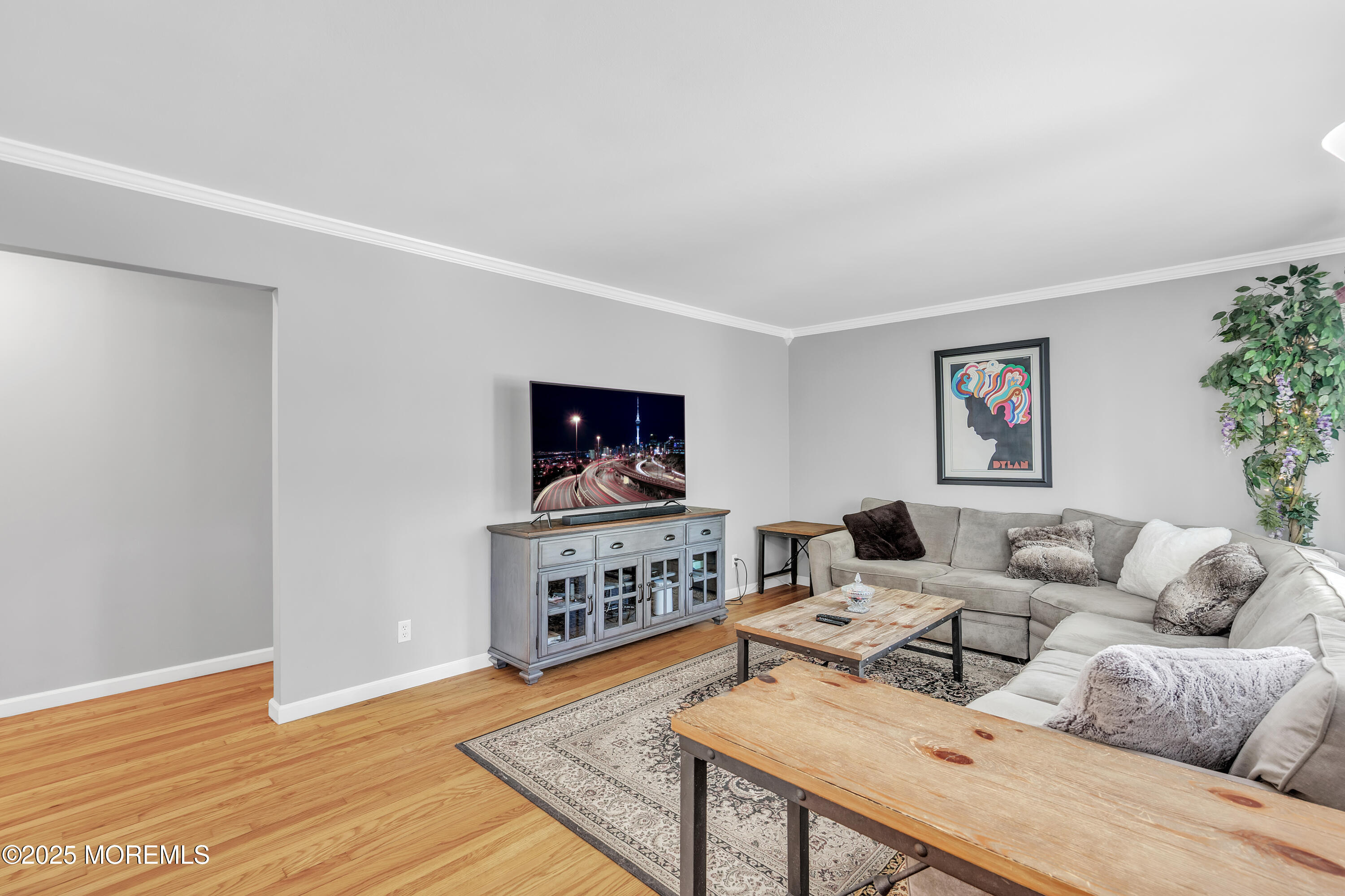 Freehold, New Jersey, 07728, United States, 3 Bedrooms Bedrooms, ,1 BathroomBathrooms,Residential,For Sale,1939212