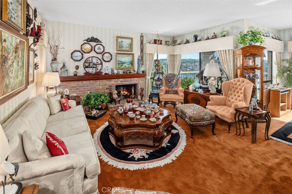 Mission Viejo, California, 92692, United States, 2 Bedrooms Bedrooms, ,1 BathroomBathrooms,Residential,For Sale,1989718