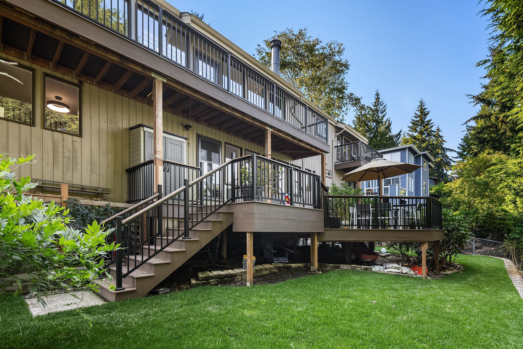  9360 Mercerwood Drive Dr, Mercer Island, WA 98040 - 物件實景