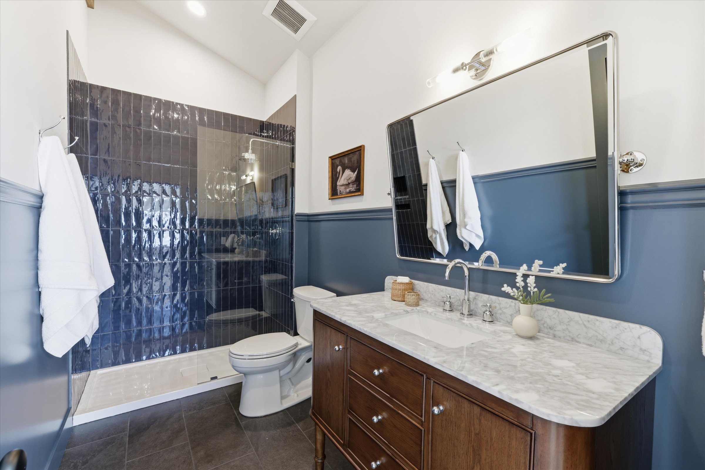  909 32nd Ave S Unit #A, Seattle, WA 98144 - 物件實景
