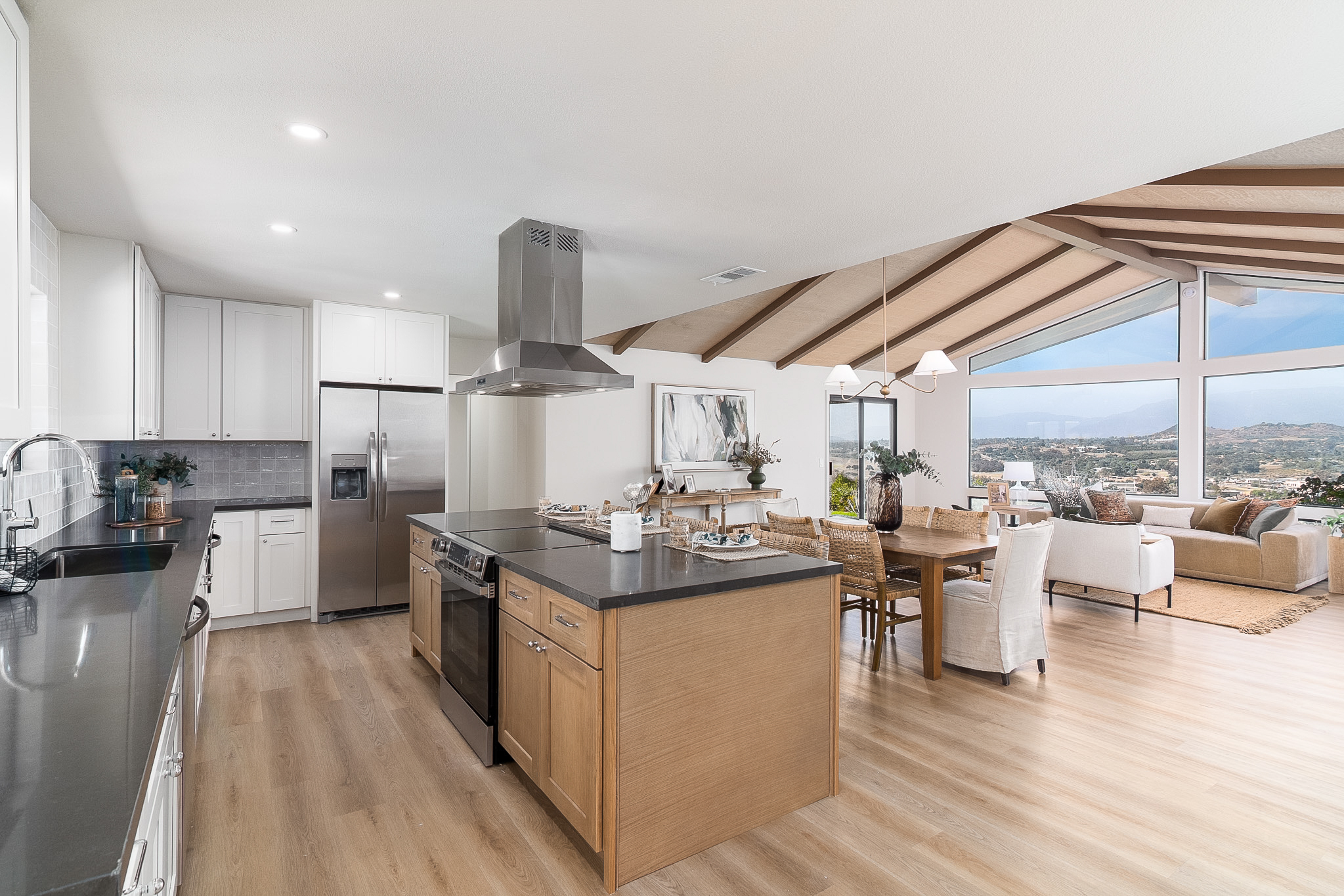  14043 Calle De Vista, Valley Center, CA 92082 - 物件實景