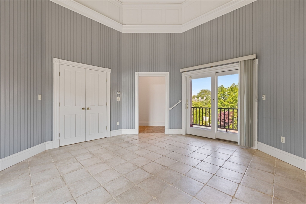 Marblehead, Massachusetts, 01945, United States, 7 Bedrooms Bedrooms, ,5 BathroomsBathrooms,Residential,For Sale,1895624