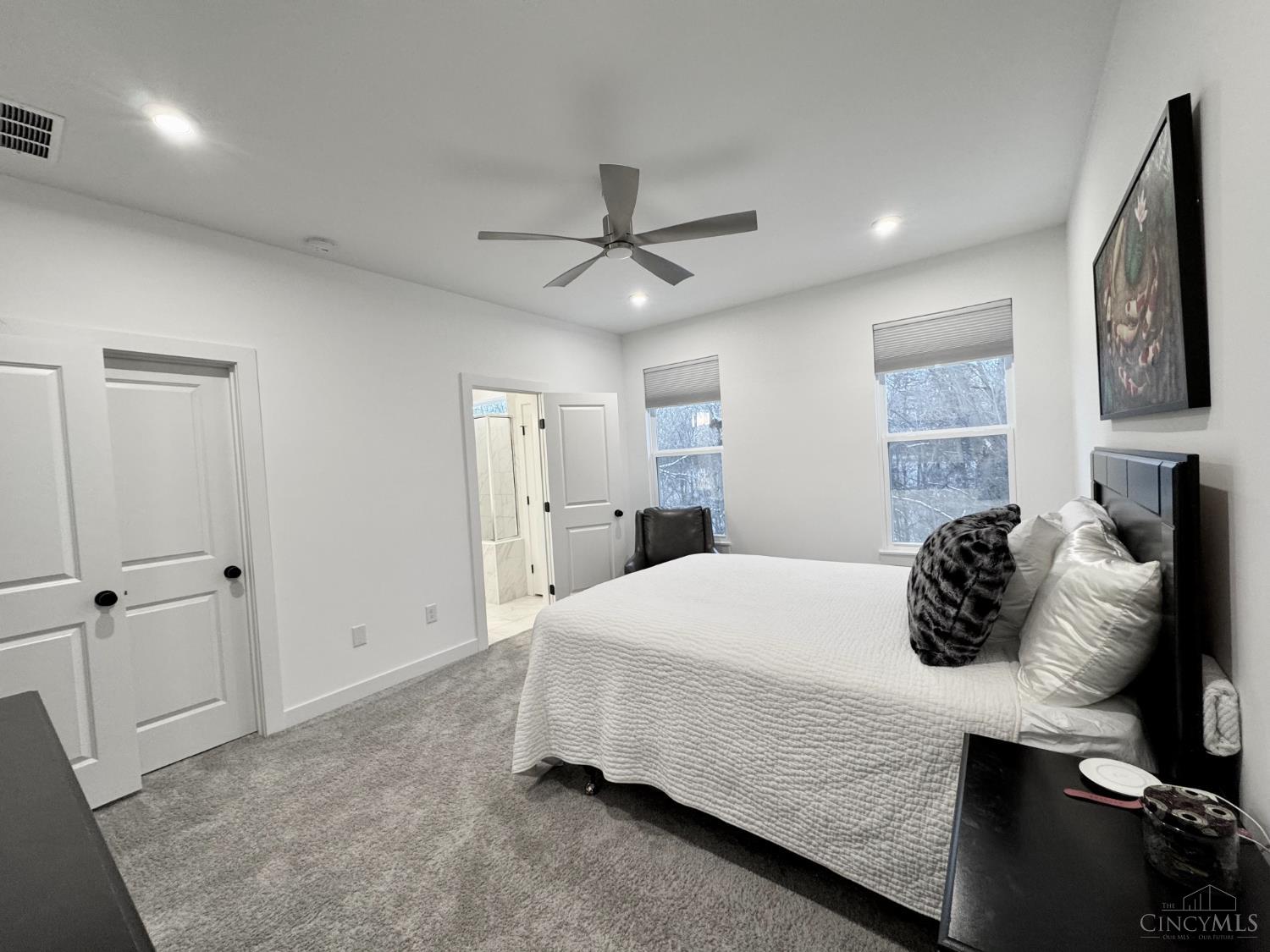 Loveland, Ohio, 45140, United States, 3 Bedrooms Bedrooms, ,3 BathroomsBathrooms,Residential,For Sale,2003068