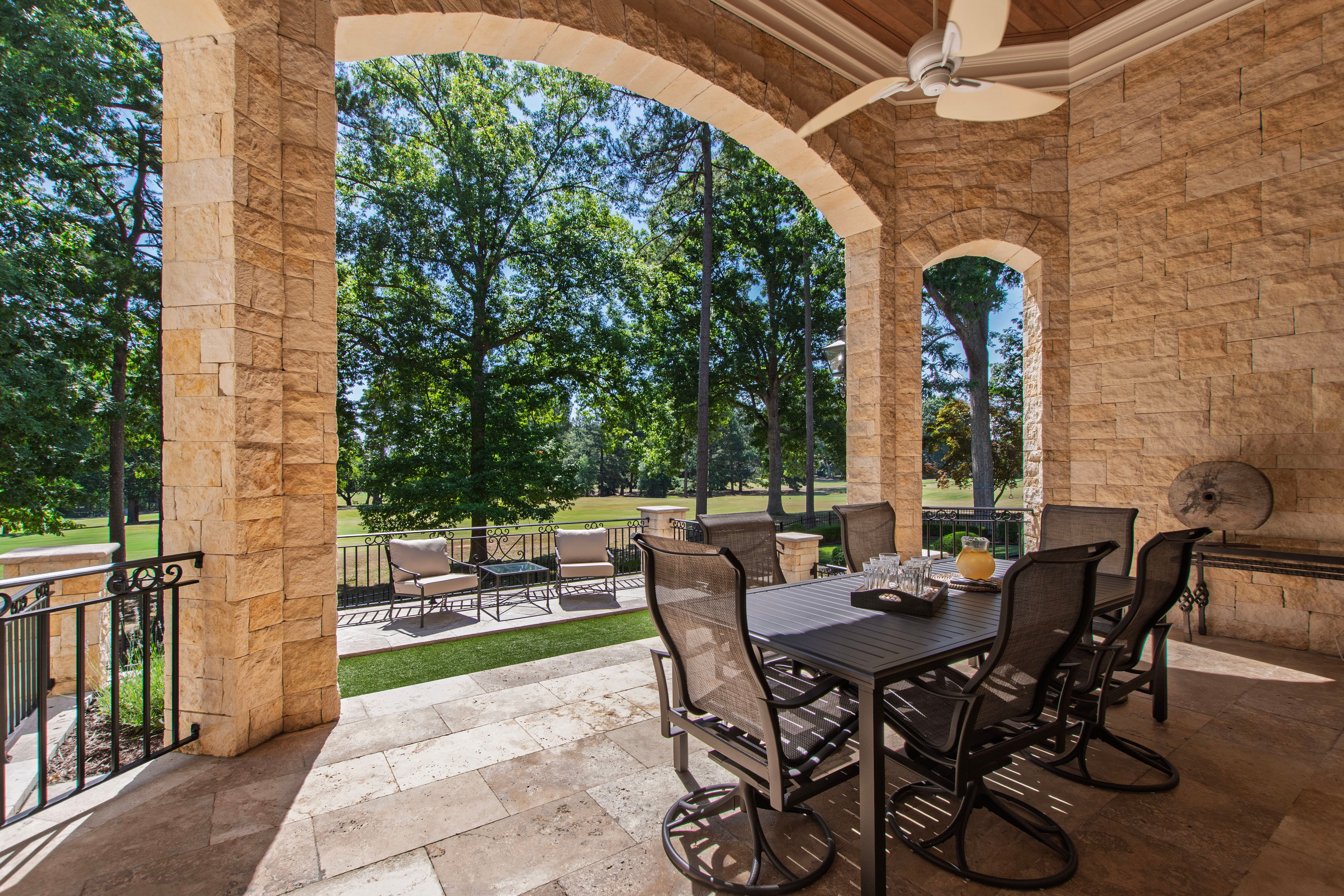  1412 Hedgelawn Way, Raleigh, NC 27615 - 物件實景