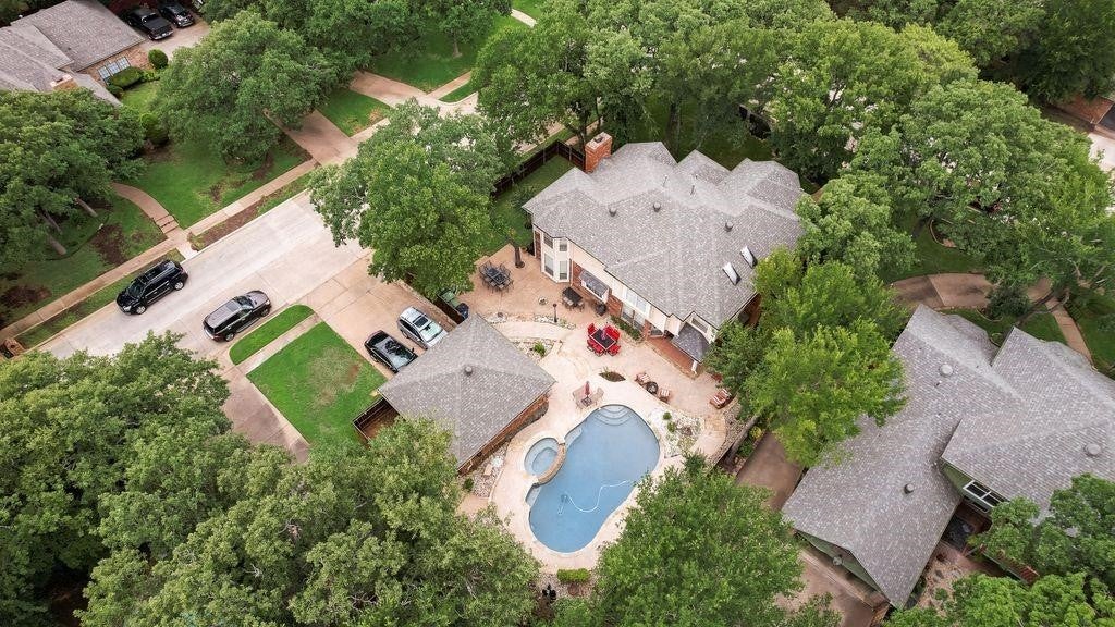 Grapevine, Texas, 76051, United States, 4 Bedrooms Bedrooms, ,3 BathroomsBathrooms,Residential,For Sale,2018283