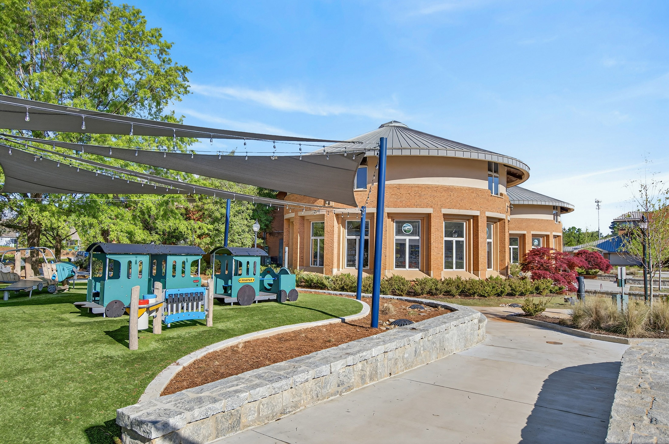  Smyrna Home Blends Space, Flexibility and an Unbeatable Lifestyle - 物件實景