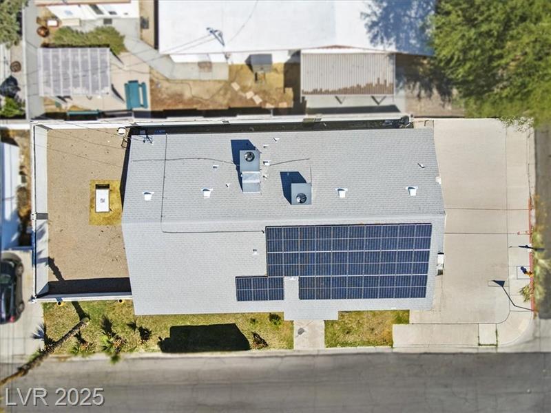 Las Vegas, Nevada, 89106, United States, 4 Bedrooms Bedrooms, ,3 BathroomsBathrooms,Residential,For Sale,1942763