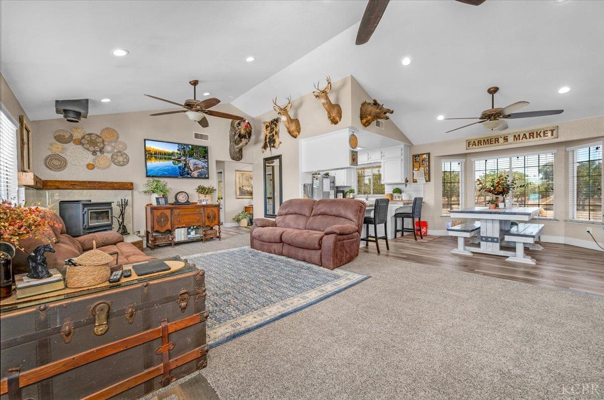 Stratford, California, 93266, United States, 3 Bedrooms Bedrooms, ,2 BathroomsBathrooms,Residential,For Sale,1975413