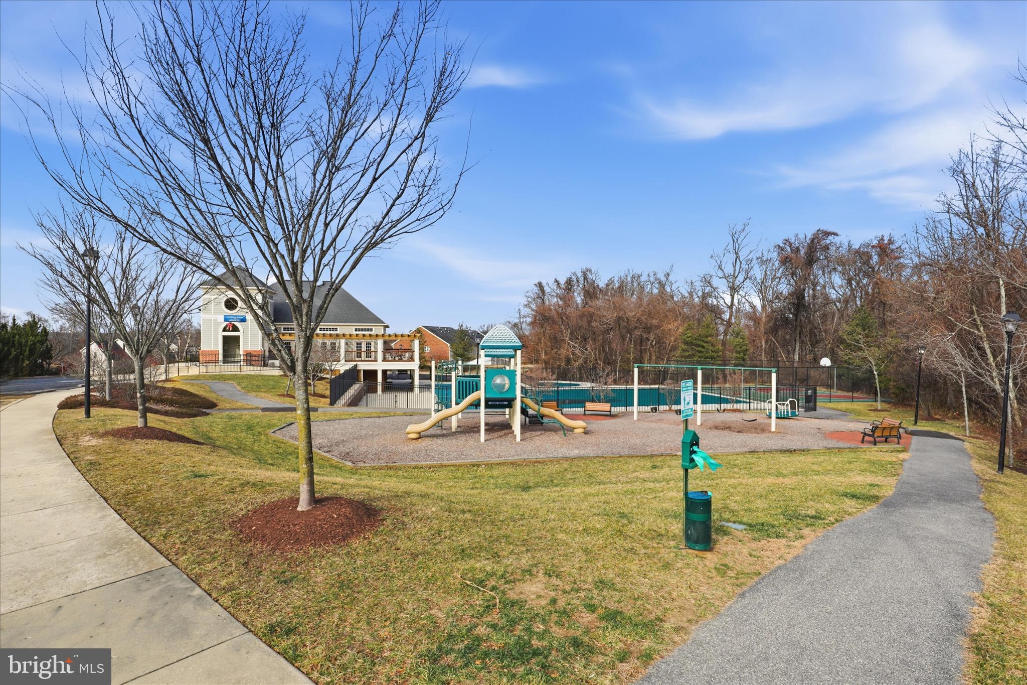 Accokeek, Maryland, 20607, United States, 4 Bedrooms Bedrooms, ,4 BathroomsBathrooms,Residential,For Sale,2005516