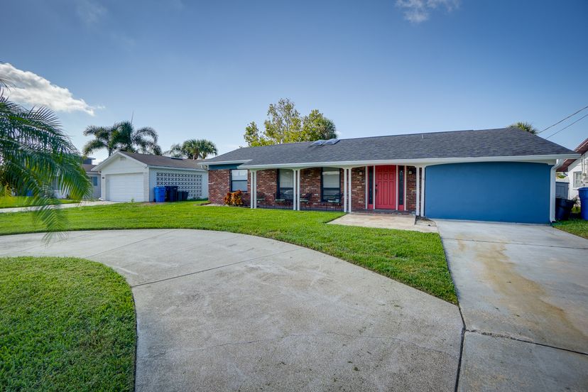 Tampa, Florida, 33615, United States, 4 Bedrooms Bedrooms, ,2 BathroomsBathrooms,Residential,For Sale,1865129