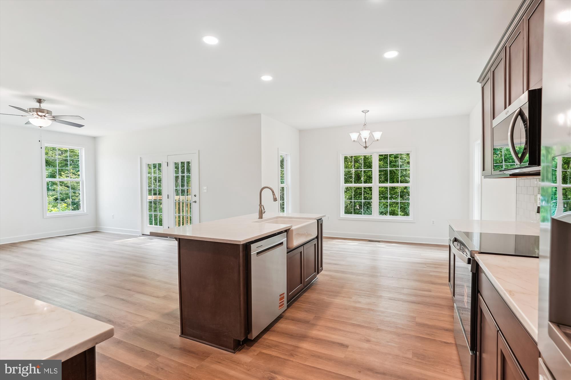 Culpeper, Virginia, 22701, United States, 4 Bedrooms Bedrooms, ,3 BathroomsBathrooms,Residential,For Sale,1974378