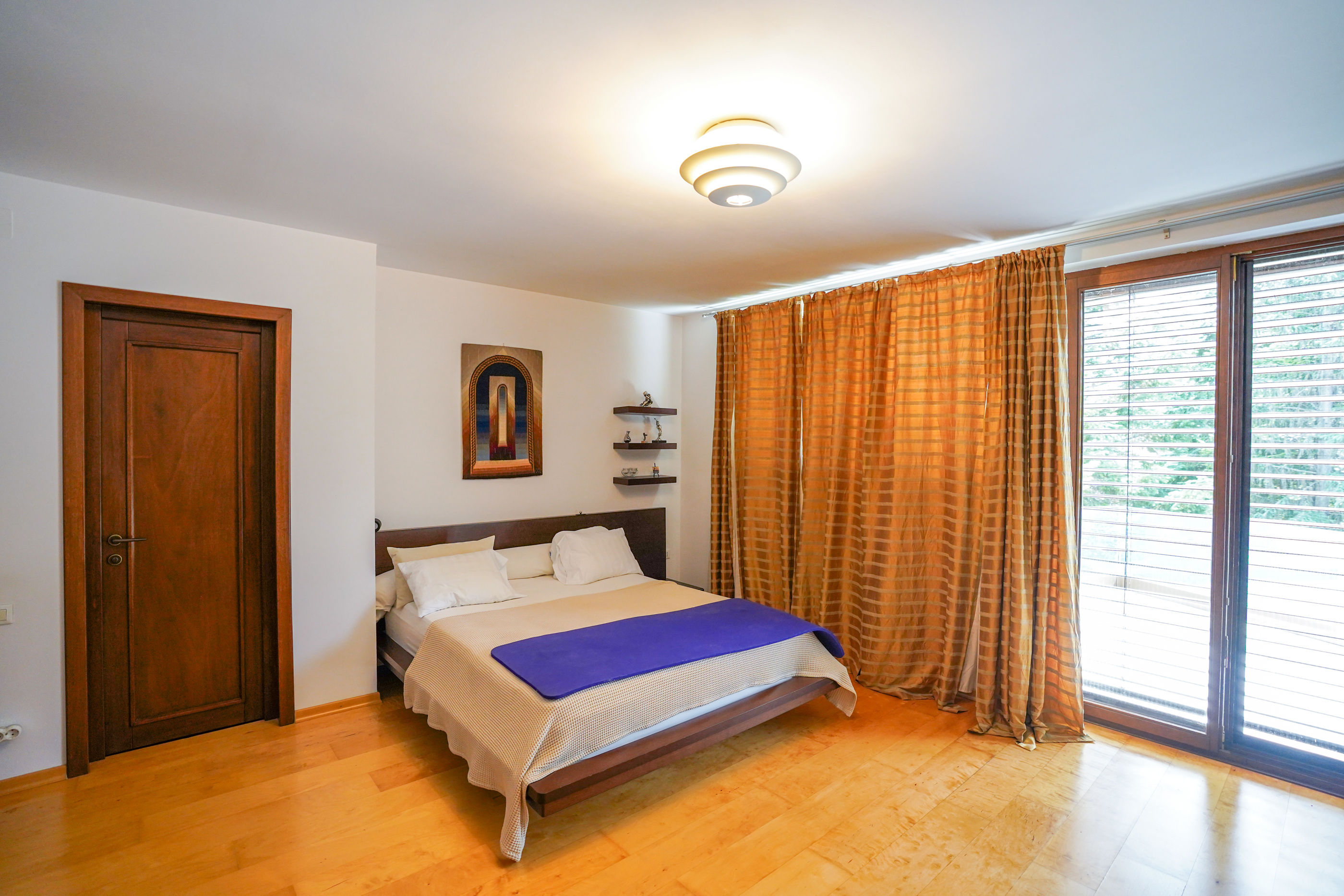  Villa with Private Peninsula and Panoramic Lake Views, Corbeanca - 物件實景