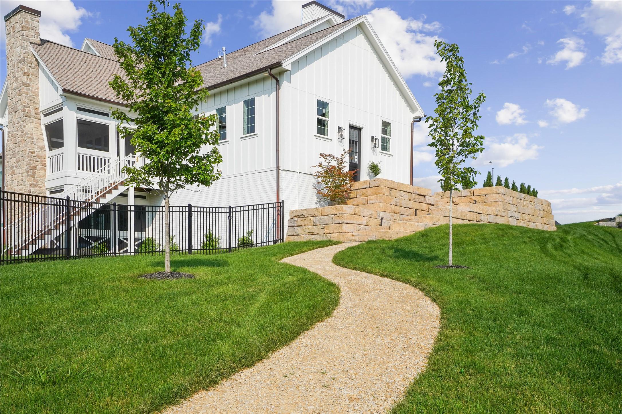 Clive, Iowa, 50325, United States, 5 Bedrooms Bedrooms, ,4 BathroomsBathrooms,Residential,For Sale,1830181