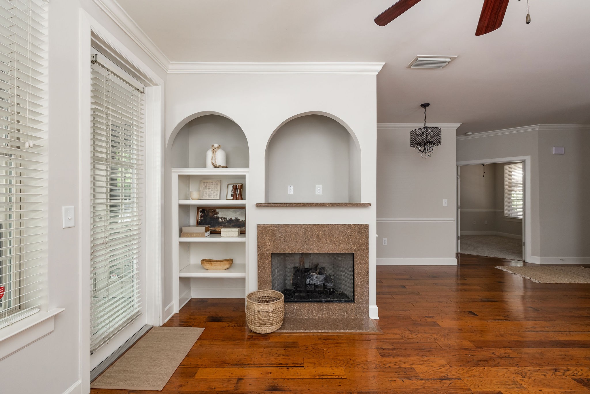  311 Seven Springs Way, Brentwood, TN, 37027 - 物件實景