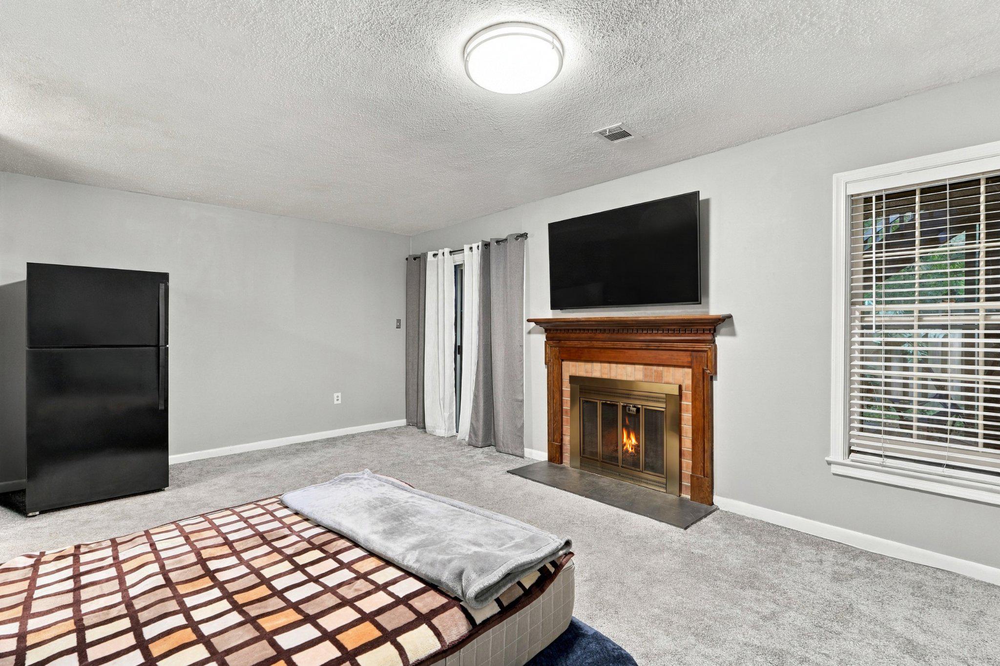  12222 Apple Orchard Court, Fairfax, VA, 22033 - 物件實景