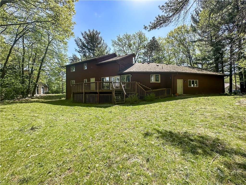 Eau Claire, Wisconsin, 54701, United States, 5 Bedrooms Bedrooms, ,4 BathroomsBathrooms,Residential,For Sale,1841509