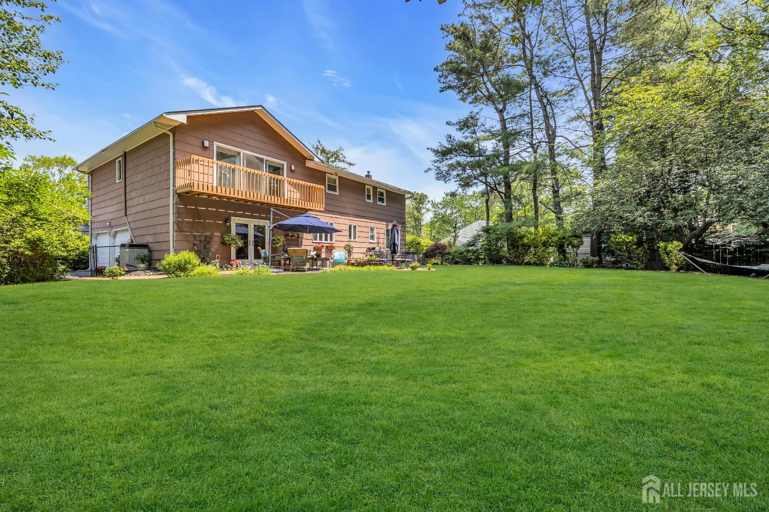 East Brunswick, New Jersey, 08816, United States, 5 Bedrooms Bedrooms, ,5 BathroomsBathrooms,Residential,For Sale,1850220