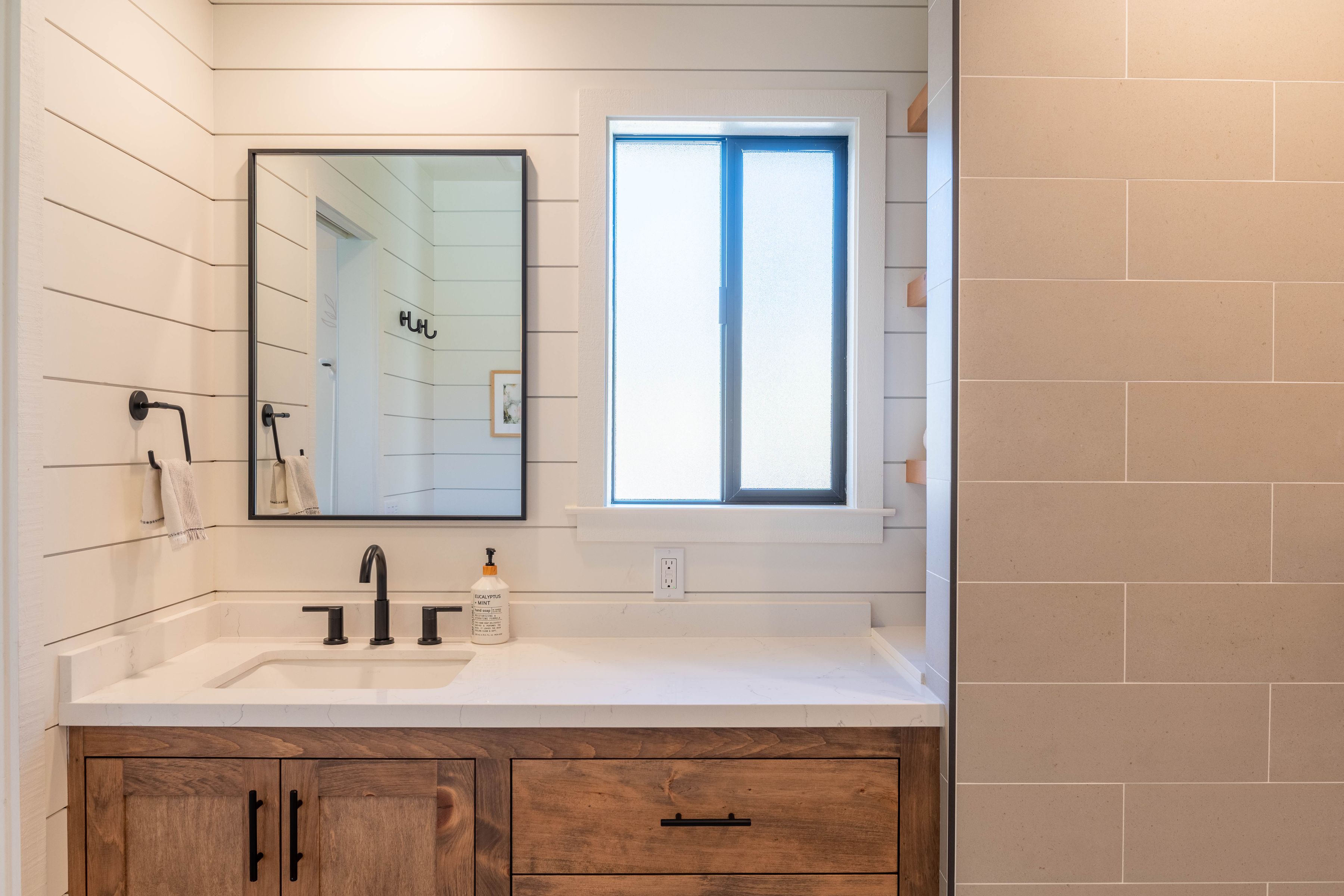  25815 Rio Vista Drive - 物件實景