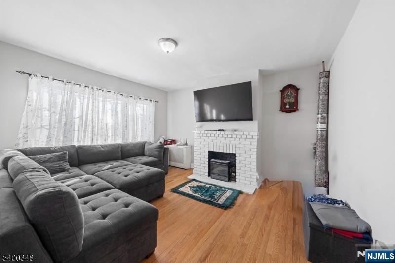 Bloomfield, New Jersey, 07003, United States, 6 Bedrooms Bedrooms, ,3 BathroomsBathrooms,Residential,For Sale,2003038