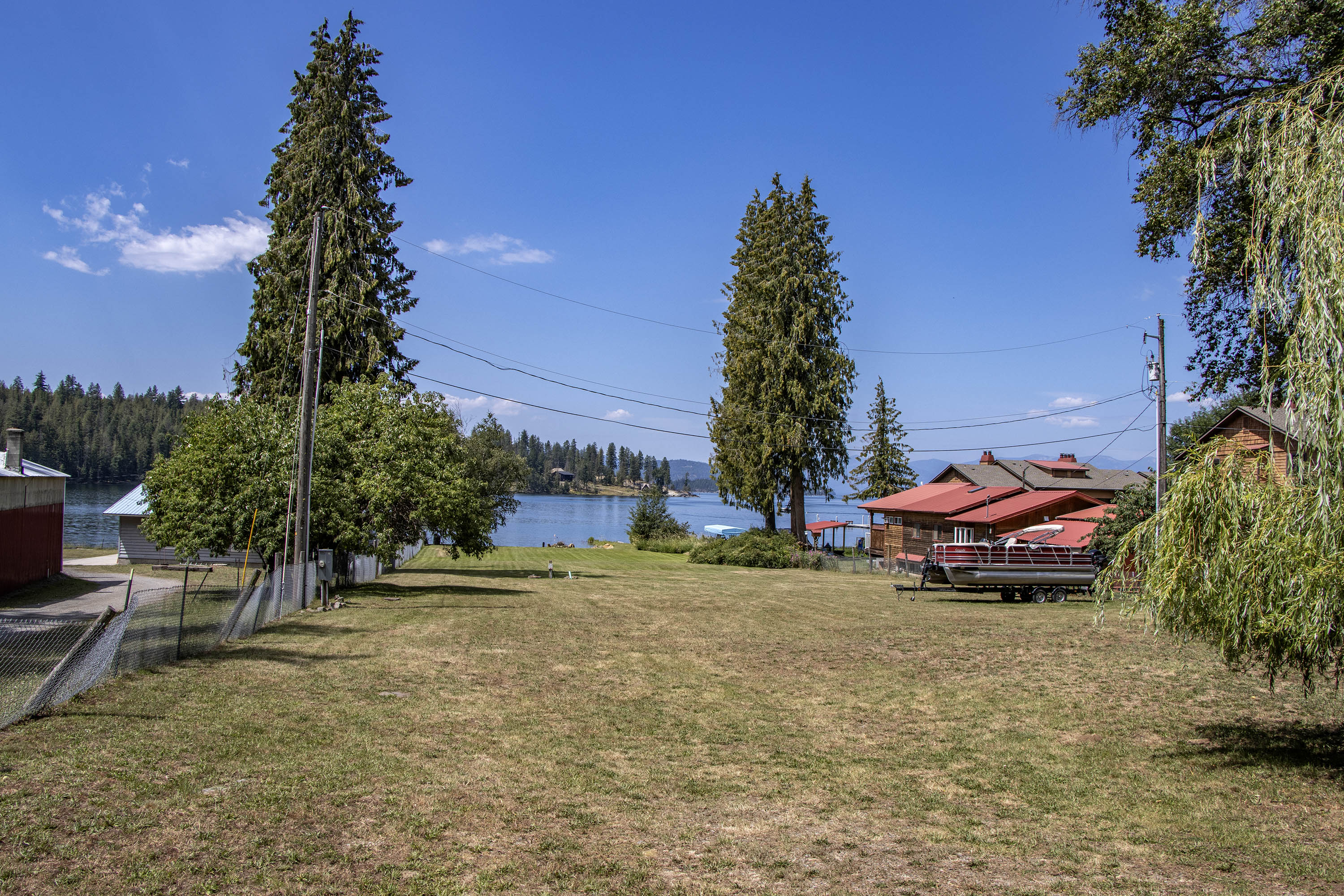 Hope, Idaho, 83836, United States, 2 Bedrooms Bedrooms, ,1 BathroomBathrooms,Residential,For Sale,1904482