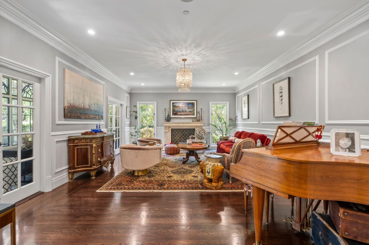 Hillsborough, California, 94010, United States, 6 Bedrooms Bedrooms, ,7 BathroomsBathrooms,Residential,For Sale,1947019
