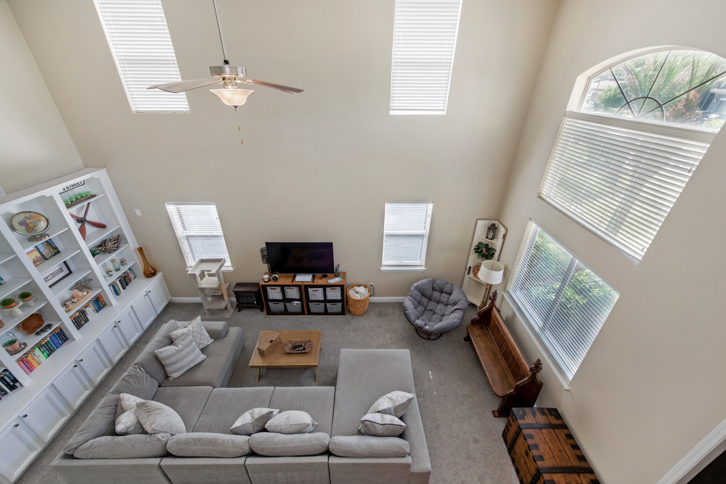 Mary Esther, Florida, 32569, United States, 5 Bedrooms Bedrooms, ,3 BathroomsBathrooms,Residential,For Sale,1940408