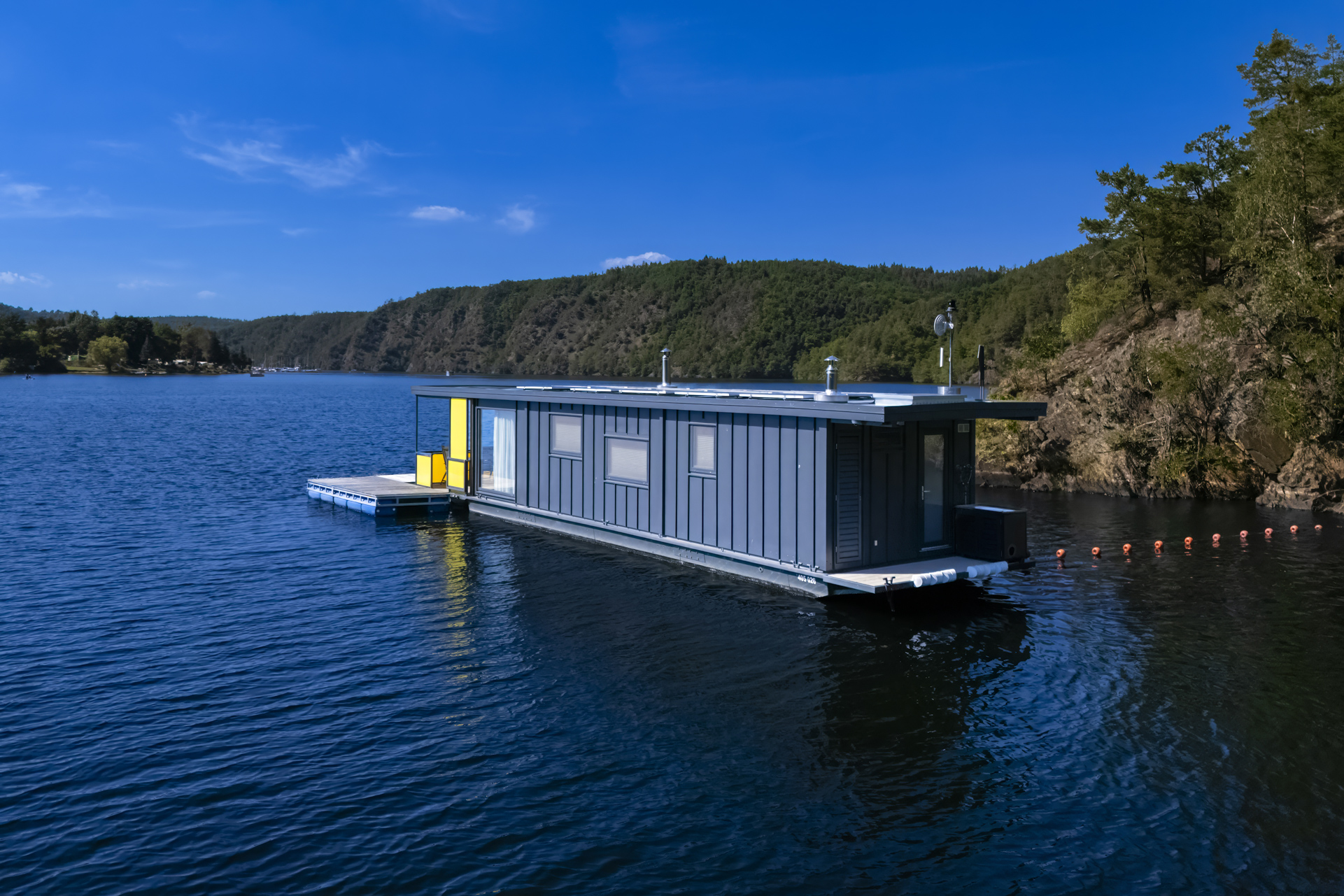  2-bedroom Houseboat - 物件實景