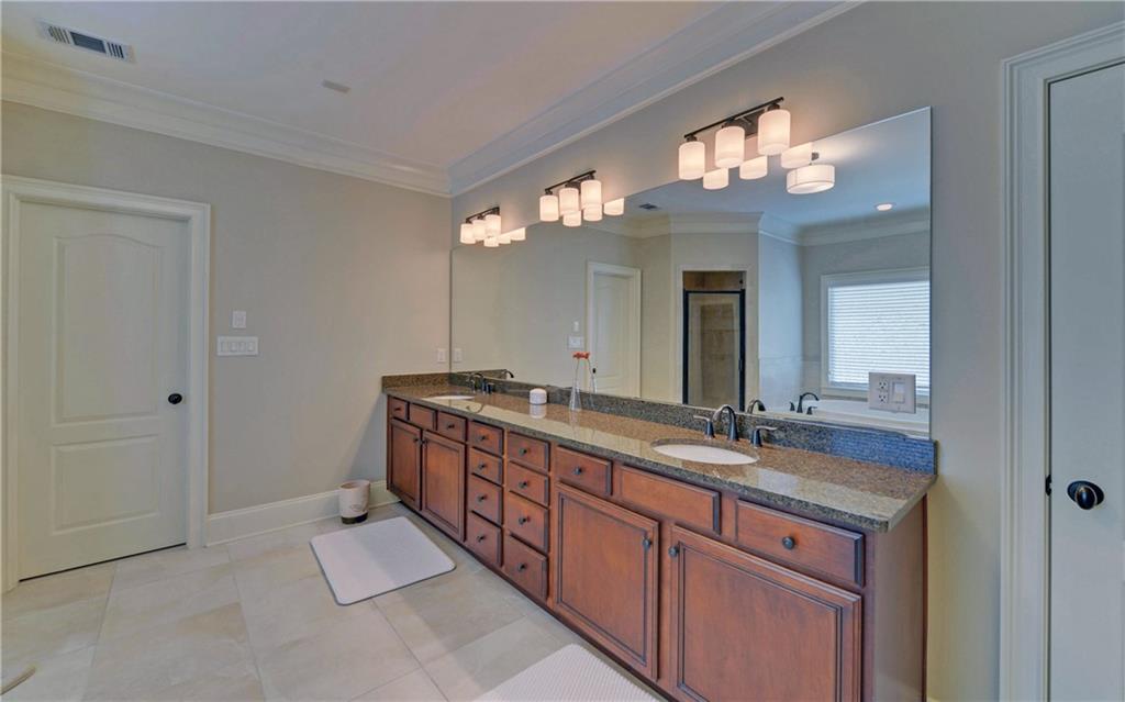 Suwanee, Georgia, 30024, United States, 7 Bedrooms Bedrooms, ,10 BathroomsBathrooms,Residential,For Sale,1766348