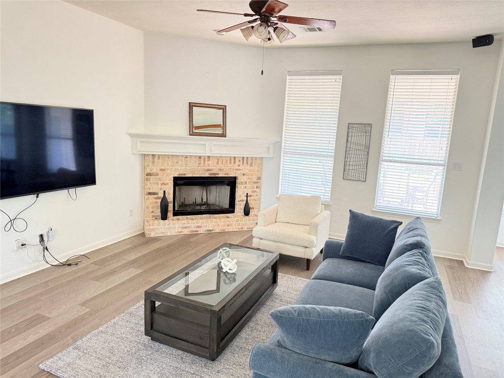 Austin, Texas, 78749, United States, 3 Bedrooms Bedrooms, ,2 BathroomsBathrooms,Residential,For Sale,1897269