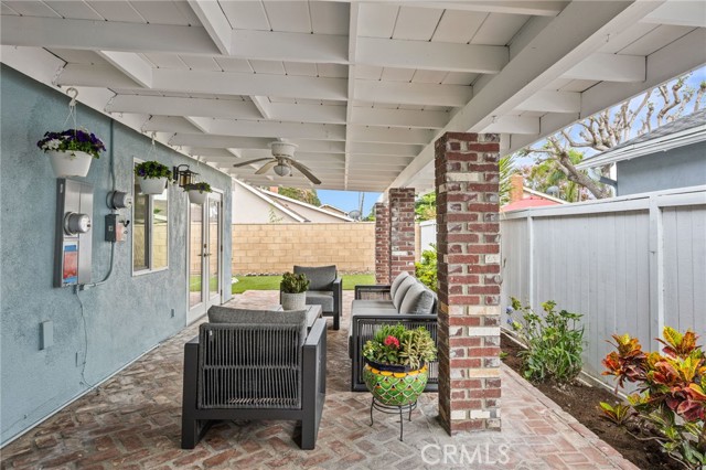 Tustin, California, 92780, United States, 4 Bedrooms Bedrooms, ,2 BathroomsBathrooms,Residential,For Sale,2049100