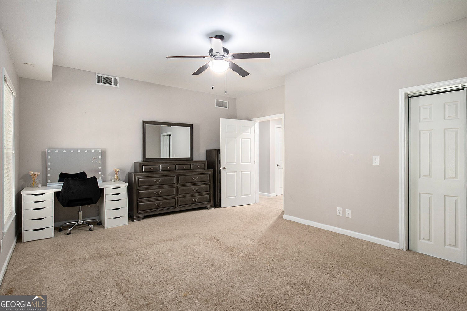 Buford, Georgia, 30518, United States, 7 Bedrooms Bedrooms, ,4 BathroomsBathrooms,Residential,For Sale,1964442