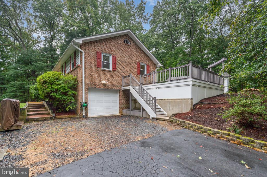 Manassas, Virginia, 20112, United States, 4 Bedrooms Bedrooms, ,3 BathroomsBathrooms,Residential,For Sale,1977190