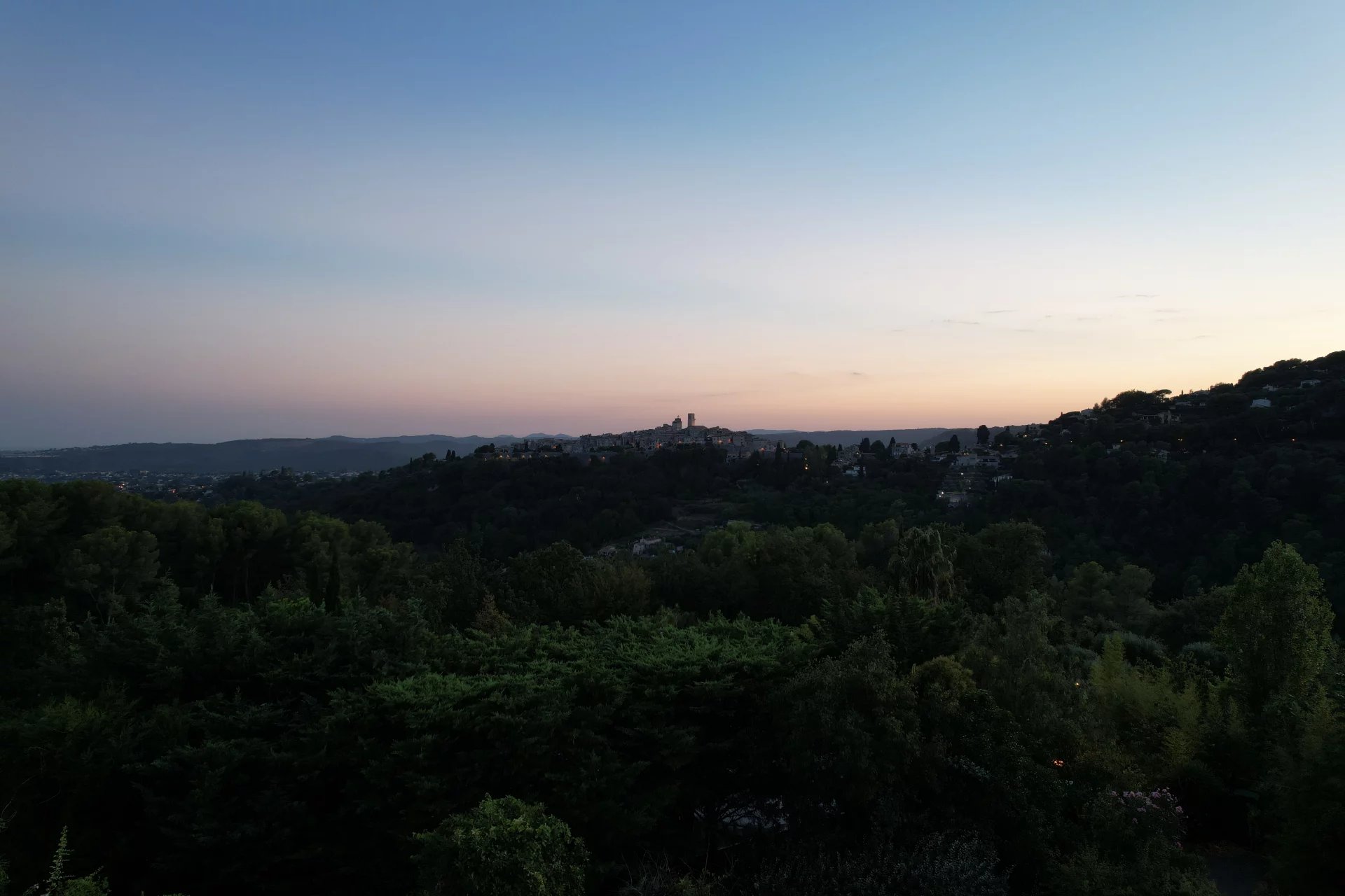 Saint-Paul-de-Vence, Provence-Alpes-Côte d’Azur, 06570, FR, 8 Bedrooms Bedrooms, ,8 BathroomsBathrooms,Residential,For Sale,1622616
