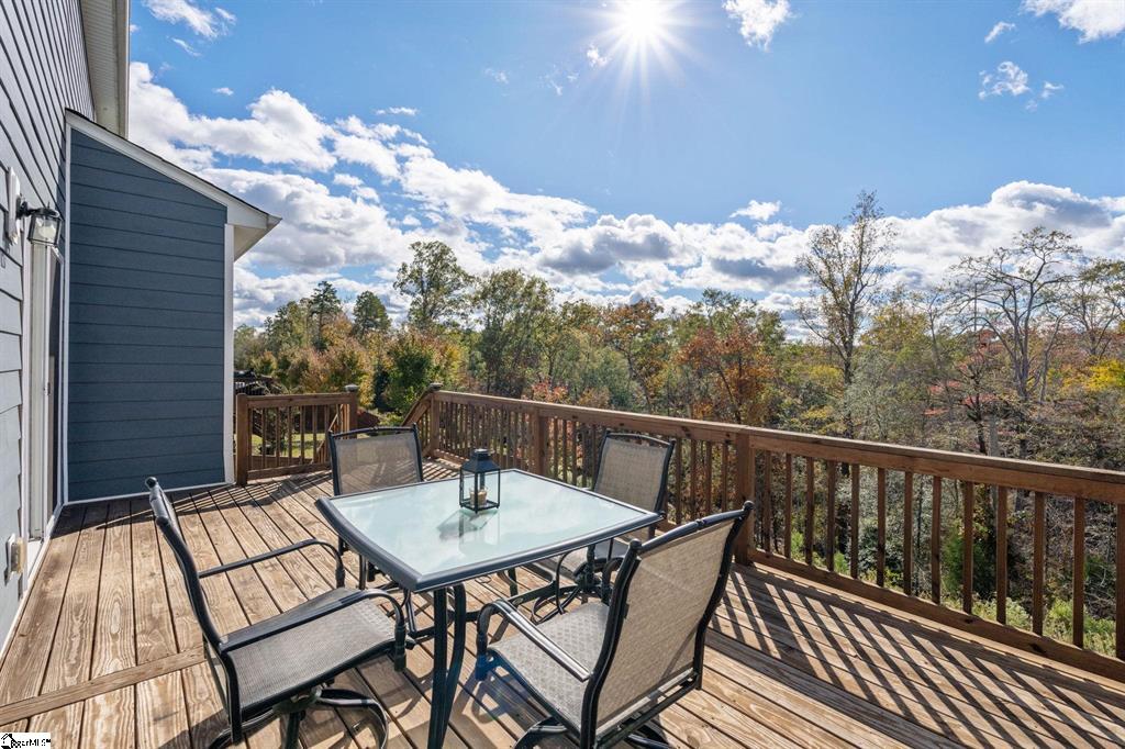 Greenville, South Carolina, 29607, United States, 6 Bedrooms Bedrooms, ,4 BathroomsBathrooms,Residential,For Sale,1986555