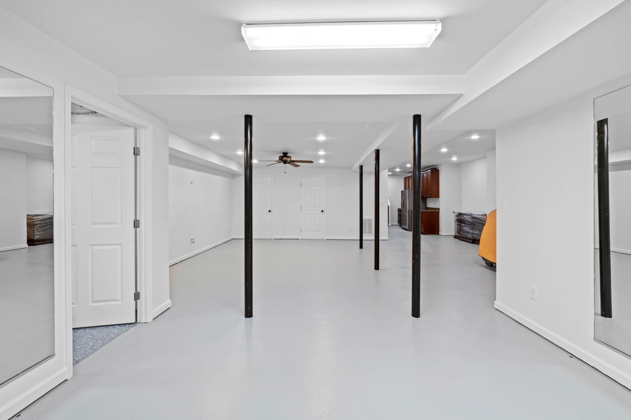 Brentwood, Tennessee, 37027, United States, 4 Bedrooms Bedrooms, ,6 BathroomsBathrooms,Residential,For Sale,1987820