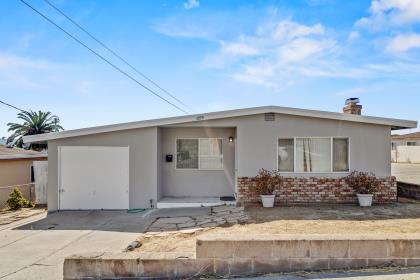 Seaside, California, 93955, United States, 3 Bedrooms Bedrooms, ,2 BathroomsBathrooms,Residential,For Sale,1976045