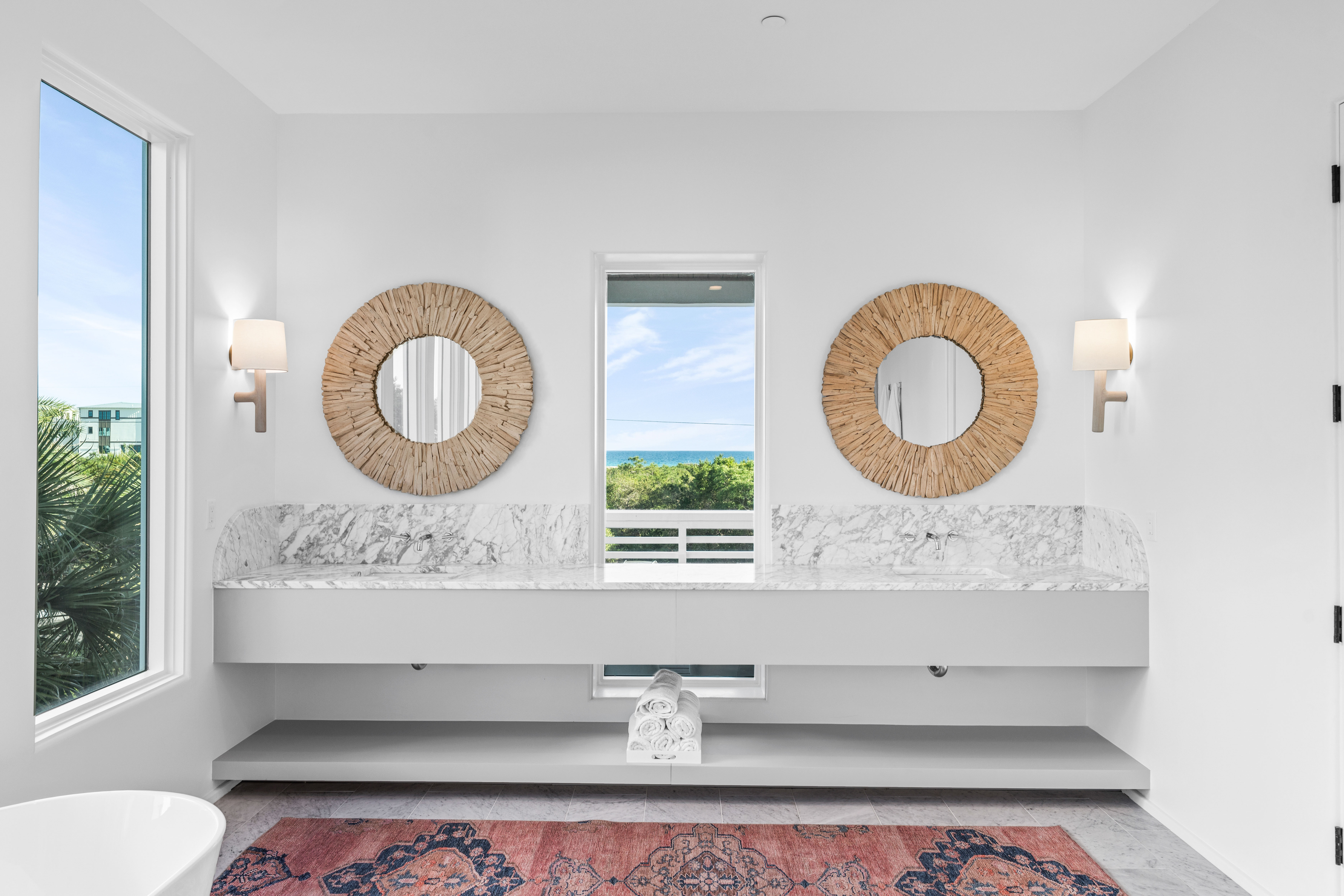  Modern Coastal Elegance with Rooftop Pool & Sweeping Gulf Views - 物件實景