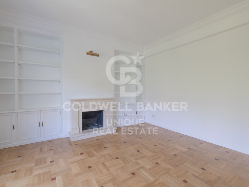 Madrid, Comunidad de Madrid, ES, 5 Bedrooms Bedrooms, ,3 BathroomsBathrooms,Residential,For Sale,1847498