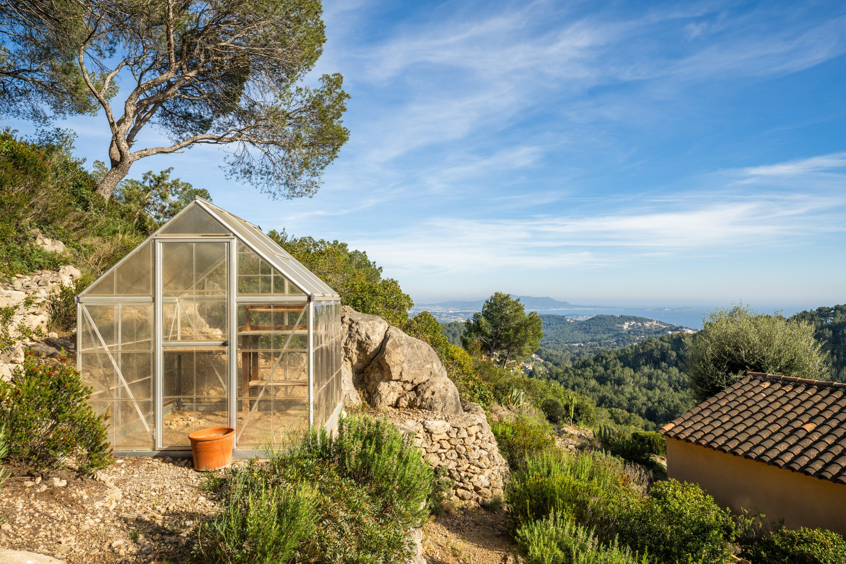  La Cadière d’Azur – Elevated Villa with Exceptional Panoramic Views - 物件實景