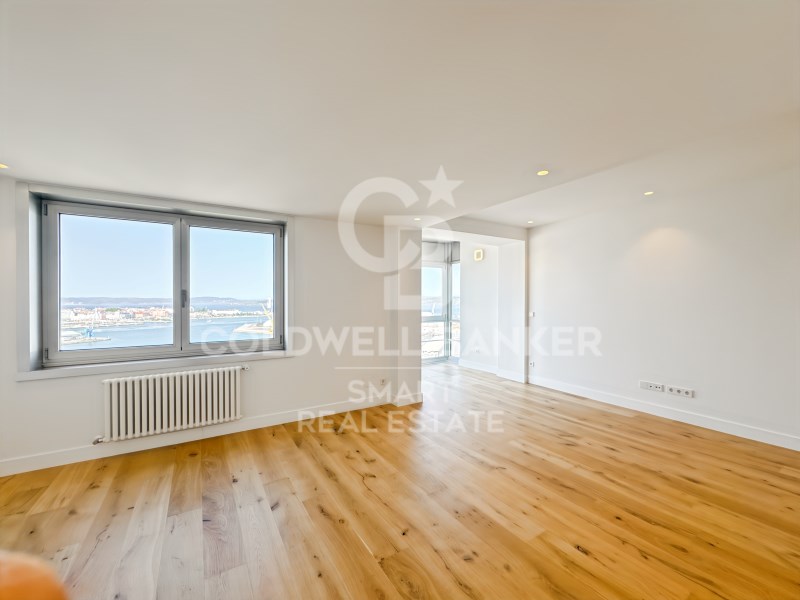 A Coruña, Galicia, 15006, ES, 3 Bedrooms Bedrooms, ,2 BathroomsBathrooms,Residential,For Sale,1932628
